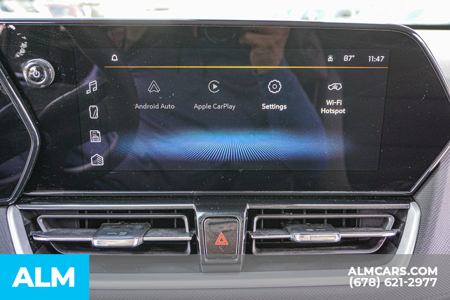 Used 2025 Chevrolet TrailBlazer LT FWD image 33