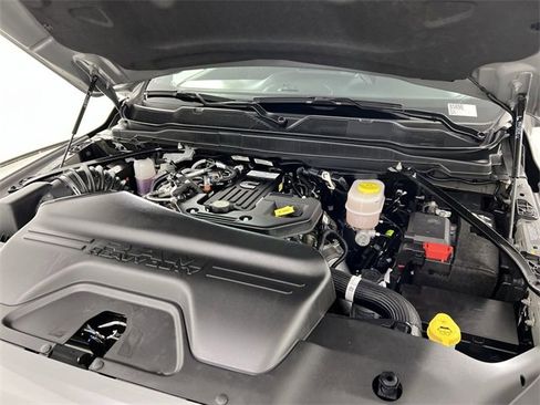 Used 2025 RAM 3500 Big Horn image 30