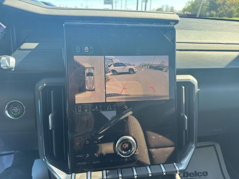 New 2026 GMC Acadia AT4 w/ Luxury Package AWD/4WD image 20