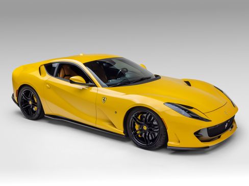 Used 2019 Ferrari 812 Superfast image 20
