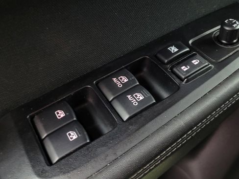 Used 2016 Subaru Outback 2.5i Premium image 27