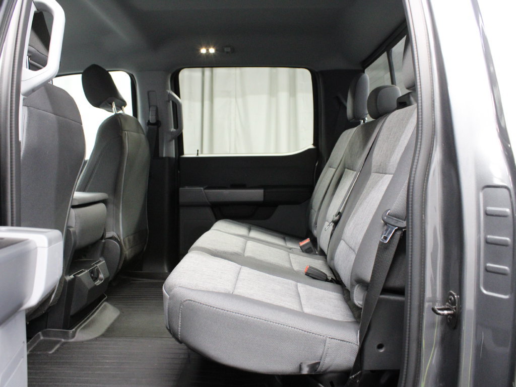 Used 2023 Ford F250 XL w/ STX Appearance Package AWD/4WD image 17