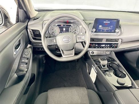 New 2026 Nissan Rogue SV w/ Cold Weather Package image 19