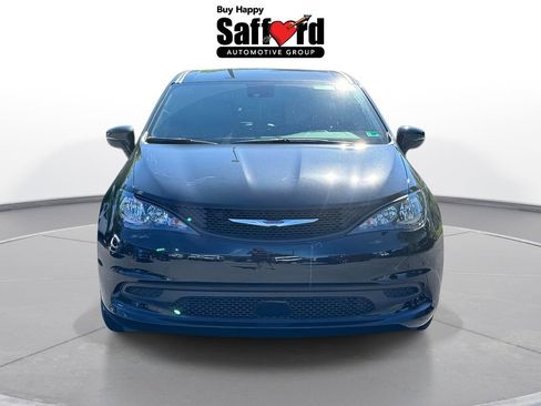 New 2026 Chrysler Voyager LX FWD image 8