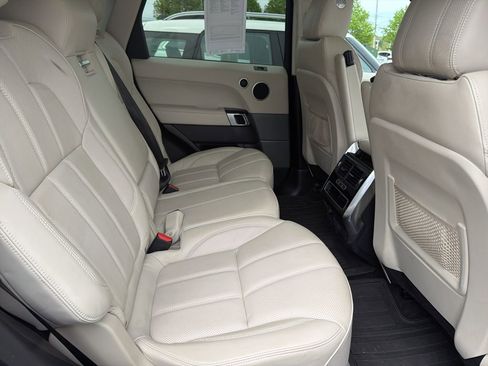 Used 2017 Land Rover Range Rover Sport HSE AWD/4WD image 9