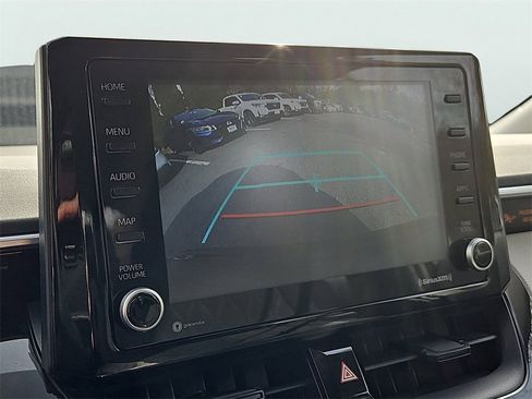 Used 2022 Toyota Corolla LE image 15
