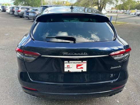 Used 2022 Maserati Levante GT image 11