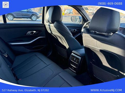 Used 2021 BMW 330i xDrive Sedan w/ Convenience Package image 25