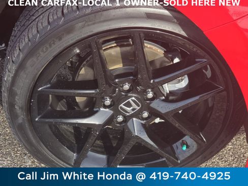 Used 2025 Honda Civic Sport image 12