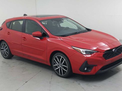 Used 2025 Subaru Impreza 2.0i Sport image 1