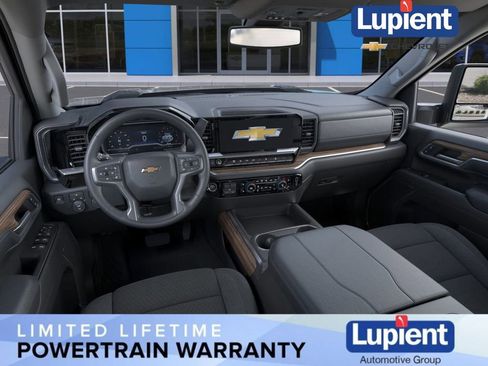 New 2026 Chevrolet Silverado 3500 LT image 16