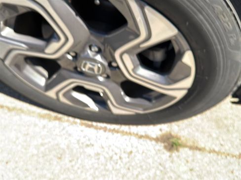 Used 2018 Honda CR-V EX image 2
