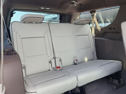New 2026 GMC Yukon XL Denali w/ Sun & Power Step Package AWD/4WD image 53