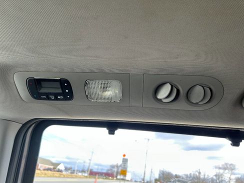 Used 2015 Honda Odyssey EX-L image 25