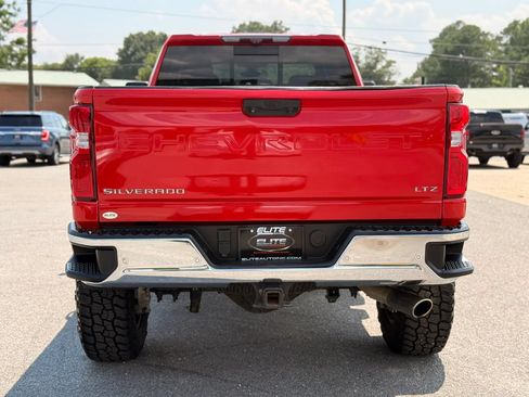 Used 2020 Chevrolet Silverado 3500 LTZ AWD/4WD image 8