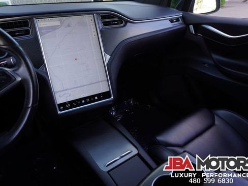 Used 2018 Tesla Model X 100D AWD/4WD image 21