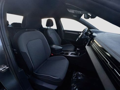 Used 2025 Volkswagen Jetta Sport FWD image 30