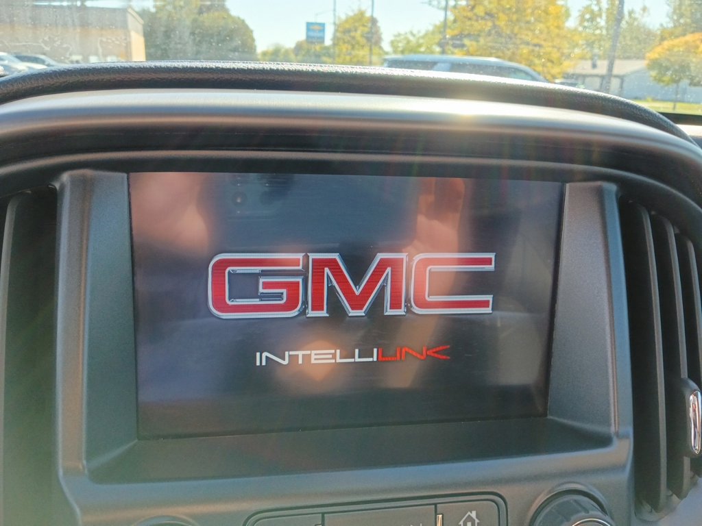 Used 2017 GMC Canyon SLE w/ All Terrain X Package AWD/4WD image 3