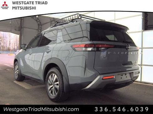 Used 2022 Nissan Pathfinder SL w/ Cargo Package image 8