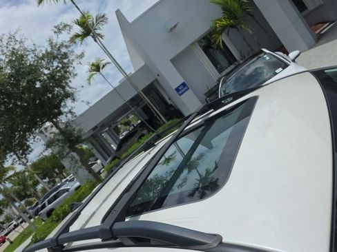Used 2024 Subaru Forester Premium AWD/4WD image 6