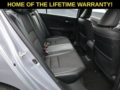 Used 2016 Honda Accord Sport image 41