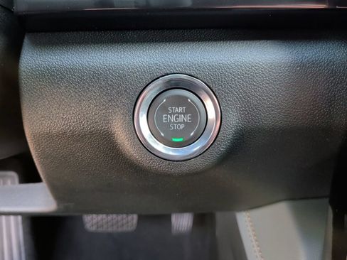 New 2026 GMC Terrain AT4 w/ Technology Package II AWD/4WD image 24