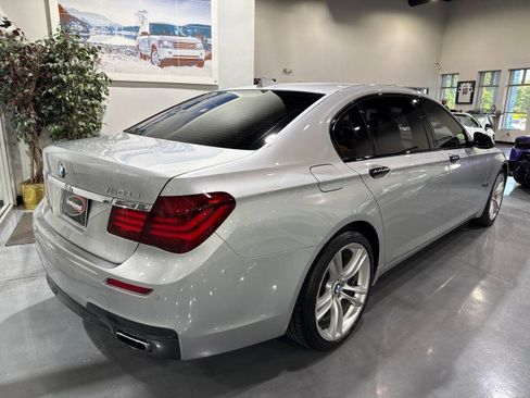 Used 2015 BMW 750Li xDrive w/ M Sport Edition AWD/4WD image 33