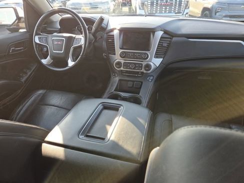 Used 2019 GMC Yukon XL SLT w/ Open Road Package image 34