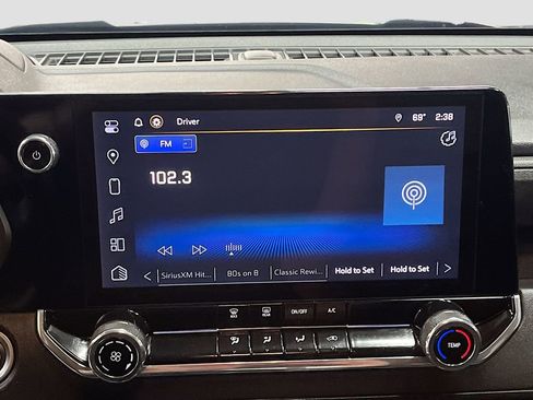 Used 2024 Chevrolet Colorado Trail Boss w/ Advanced Trailering Package image 15