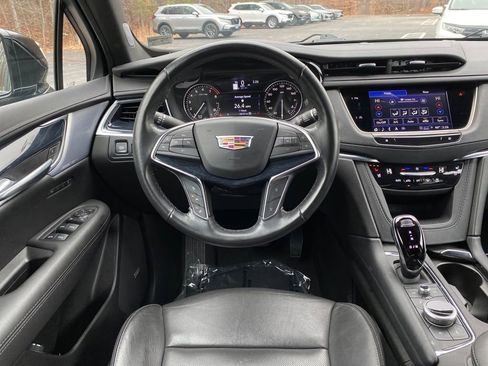Used 2024 Cadillac XT5 Premium Luxury image 32