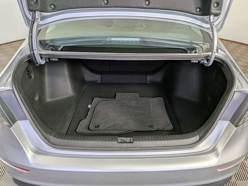 Used 2023 Honda Accord EX image 10