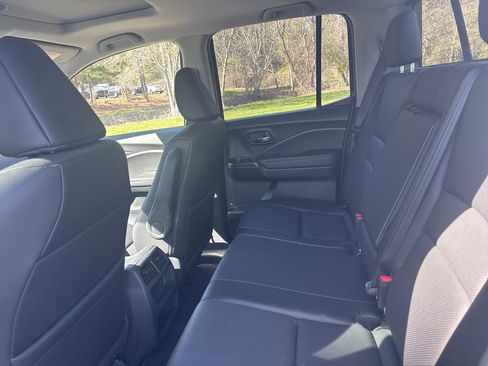 Used 2023 Honda Ridgeline RTL image 9