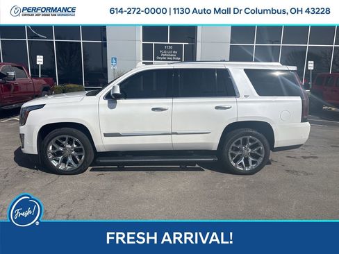 Used 2020 Cadillac Escalade Premium Luxury image 7