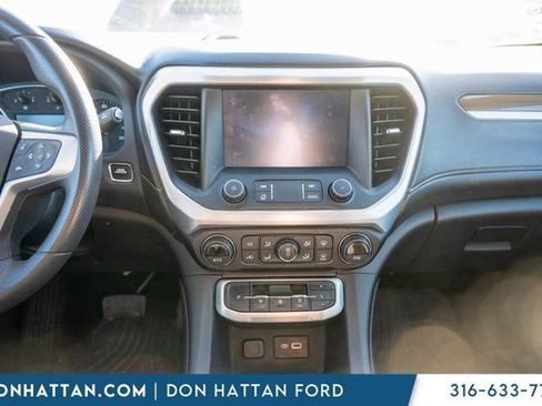 Used 2021 GMC Acadia SLE image 8