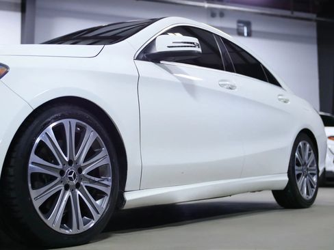 Used 2018 Mercedes-Benz CLA 250 image 7