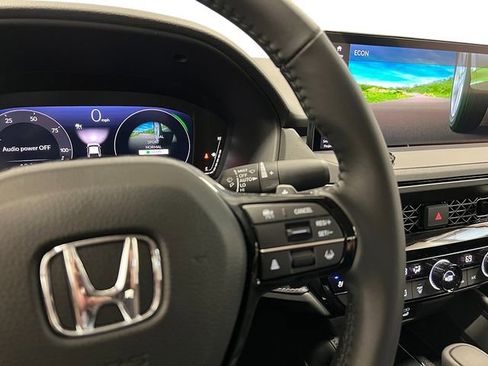 New 2025 Honda Accord Touring image 27