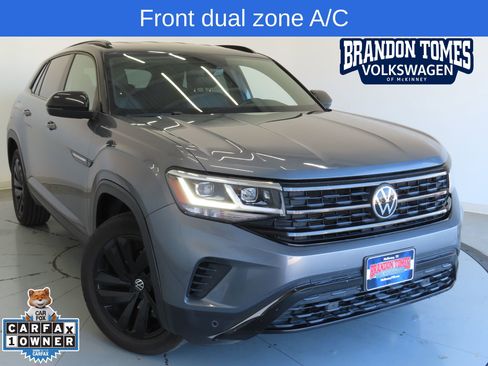 Used 2020 Volkswagen Atlas Cross Sport SE w/ Towing Package image 1