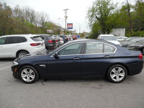 Used 2012 BMW 528i xDrive Sedan AWD/4WD image 2
