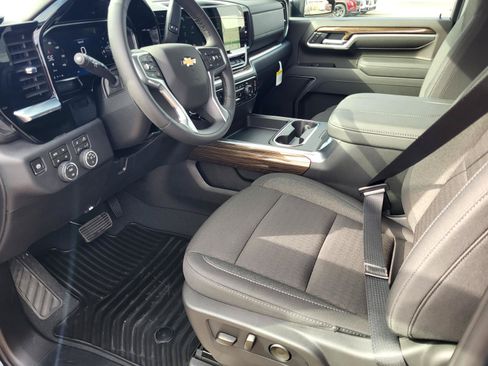 New 2026 Chevrolet Silverado 2500 LT AWD/4WD image 14