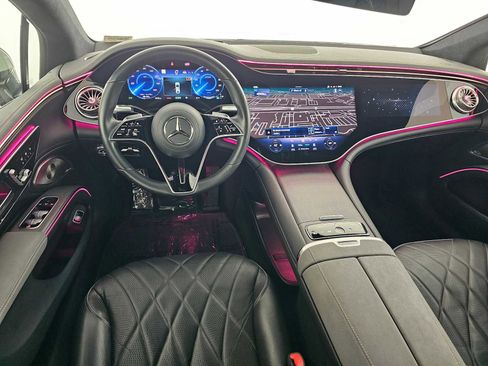 Certified 2023 Mercedes-Benz EQS 580 4MATIC Sedan image 18