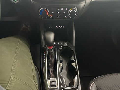 Used 2023 Chevrolet TrailBlazer RS image 42