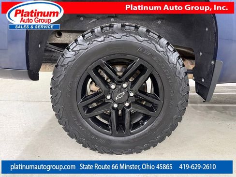 Used 2019 Chevrolet Silverado 1500 LT Trail Boss w/ Convenience Package AWD/4WD image 50