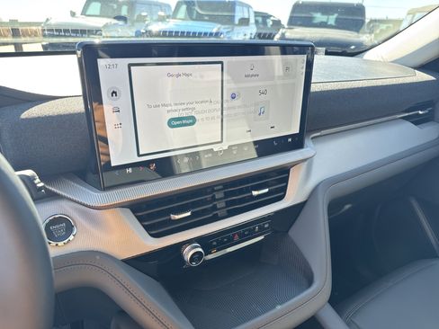 New 2026 Ford Explorer Active w/ Active Comfort Package image 25