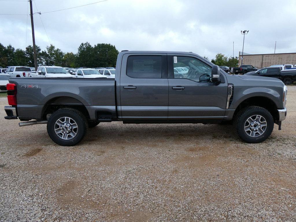New 2027 Ford F250 Lariat AWD/4WD image 2