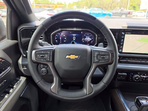 New 2026 Chevrolet Silverado 1500 High Country AWD/4WD image 16