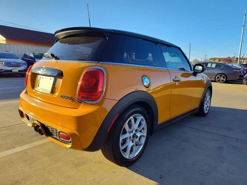 Used 2014 MINI Cooper S image 4