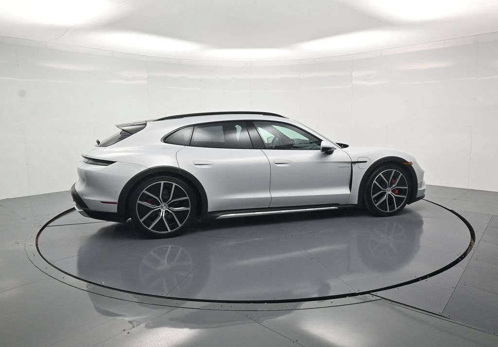 Certified 2025 Porsche Taycan 4S AWD/4WD image 51