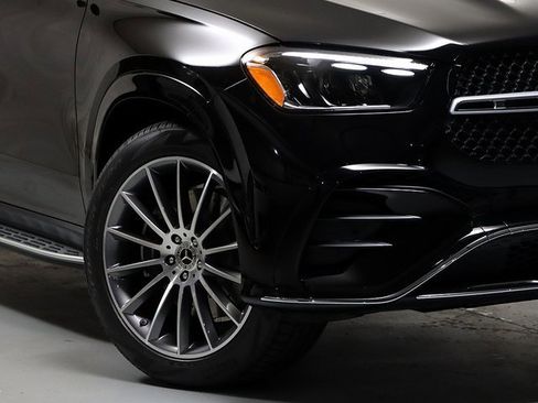 New 2026 Mercedes-Benz GLE 450 4MATIC image 3