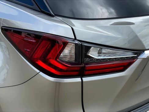 Used 2022 Lexus RX 350 FWD w/ Premium Package image 54