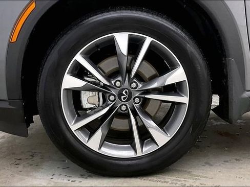 Certified 2025 INFINITI QX60 Luxe w/ Vision Package image 10